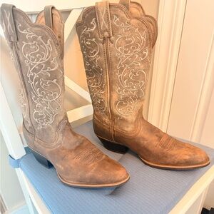 Twisted X healed women’s cowboy boots pointed toe